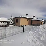 боби