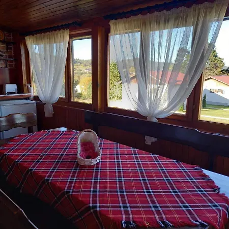 Holiday home боби *