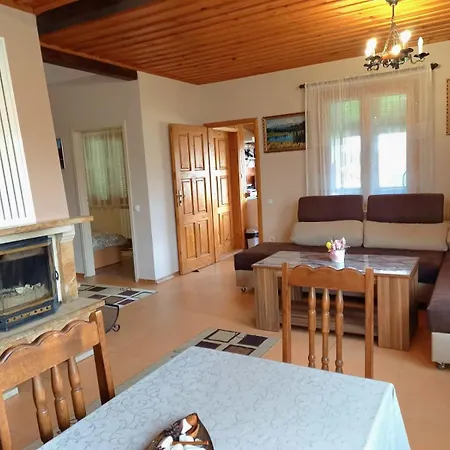 別荘 боби ツィゴフ・チャルク